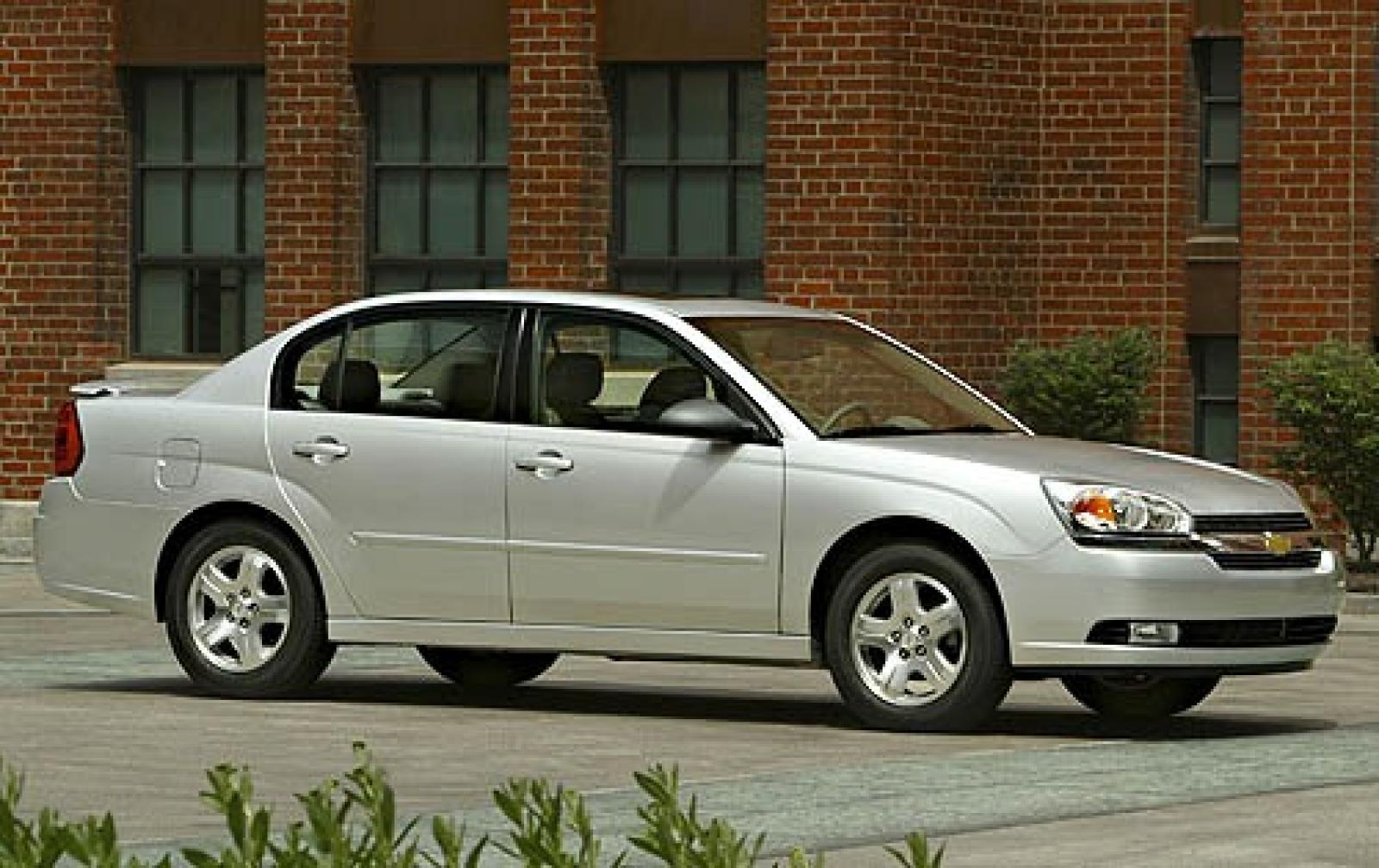 Chevrolet Classic 2004 - 2008 Sedan #2