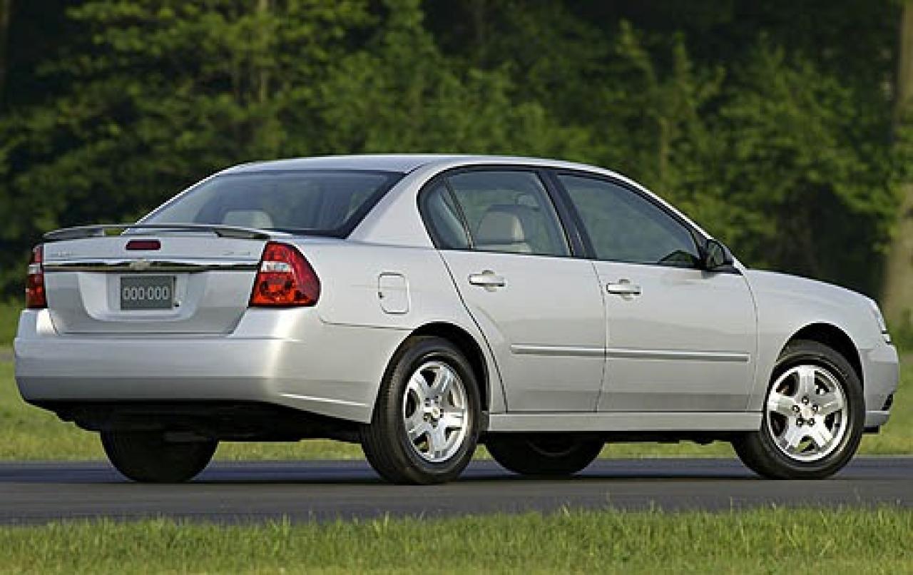Chevrolet Classic 2004 - 2008 Sedan #3