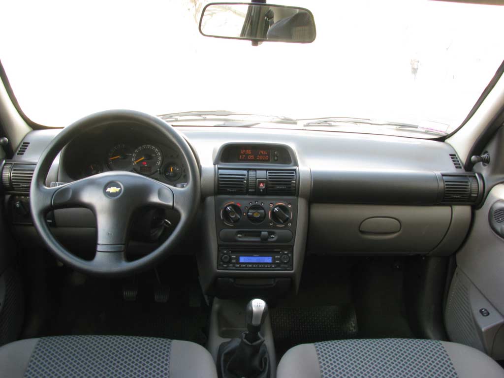 Chevrolet Classic 2004 - 2008 Sedan #8