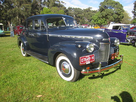 Chevrolet Special DeLuxe 1941 - 1948 Sedan #1