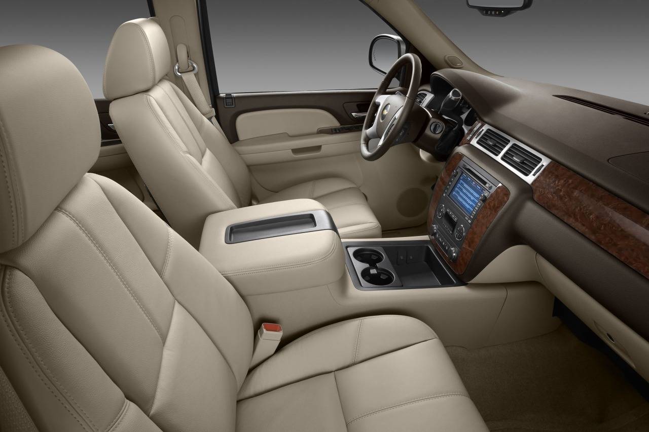 Chevrolet Tahoe IV 2014 - now SUV 5 door #6