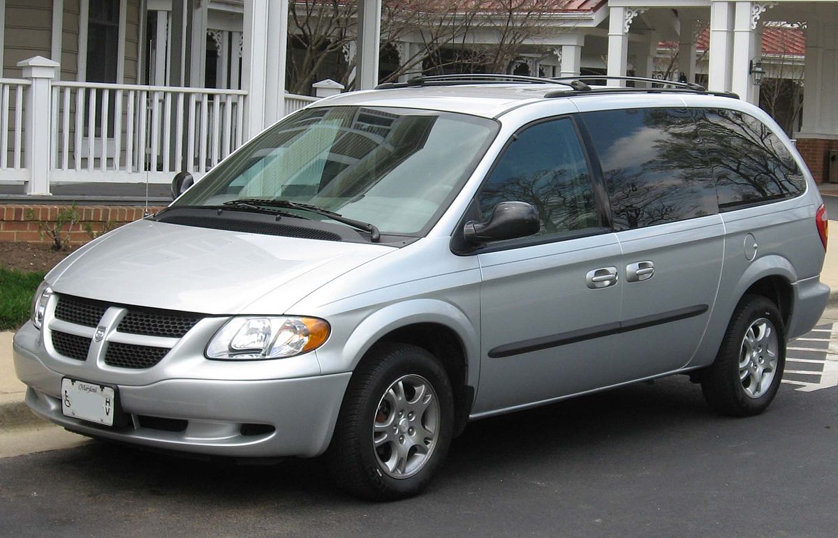 Chrysler Voyager IV Restyling 2004 - 2007 Minivan #4