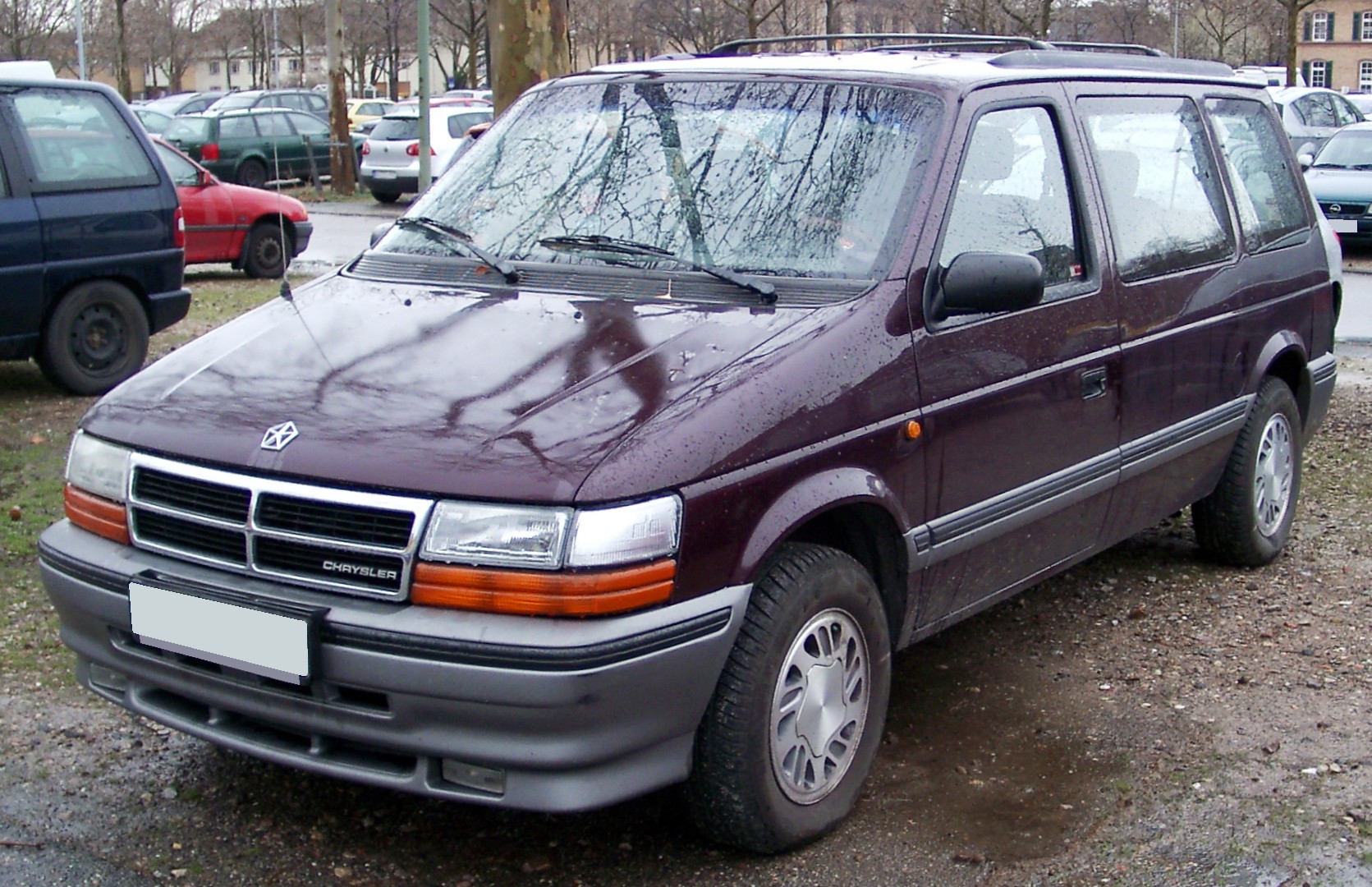 Chrysler Voyager II 1991 - 1995 Minivan #7