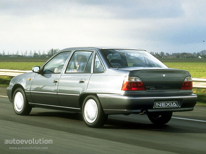 Daewoo Nexia I 1994 - 2008 Sedan #5
