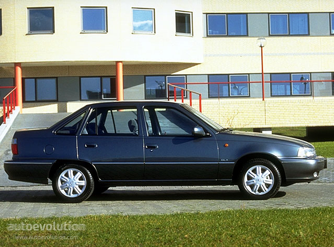 Daewoo Nexia I 1994 - 2008 Sedan #6