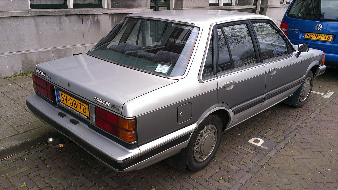 Daihatsu Charmant 1981 - 1987 Sedan #5