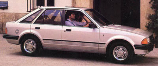 Ford Escort III 1980 - 1986 Hatchback 5 door #4