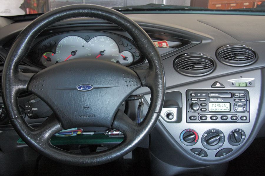 Ford Focus I 1998 - 2001 Sedan #8