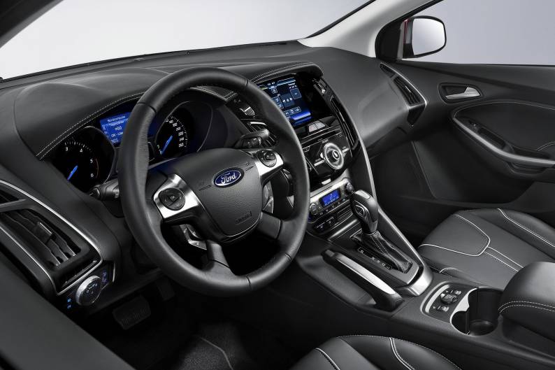 Ford Focus III Restyling 2014 - now Hatchback 5 door #2