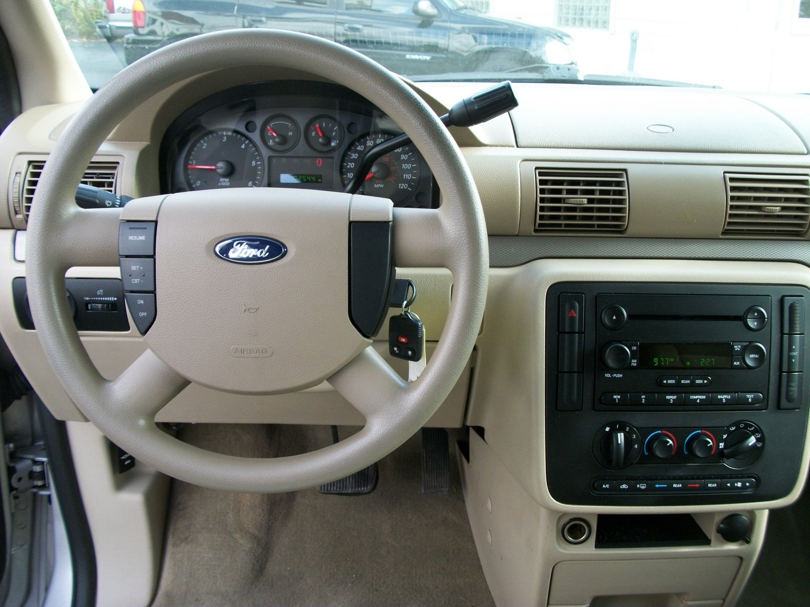 Ford Freestar 2003 - 2007 Minivan #6