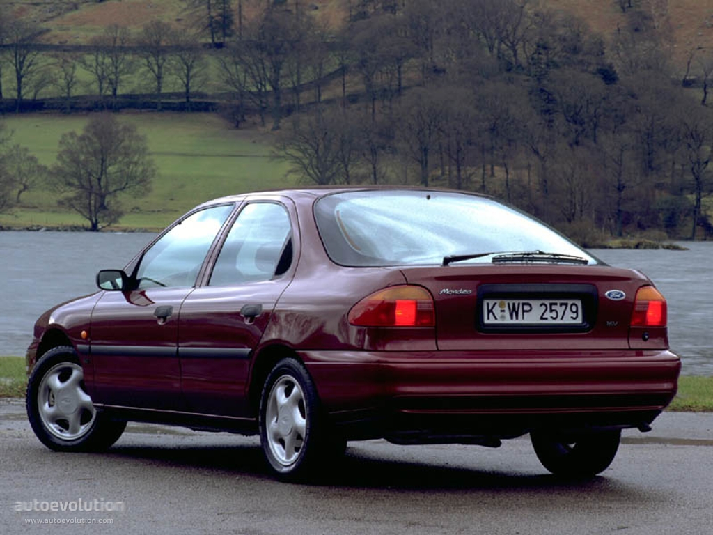 Ford Mondeo I 1993 - 1996 Liftback #5