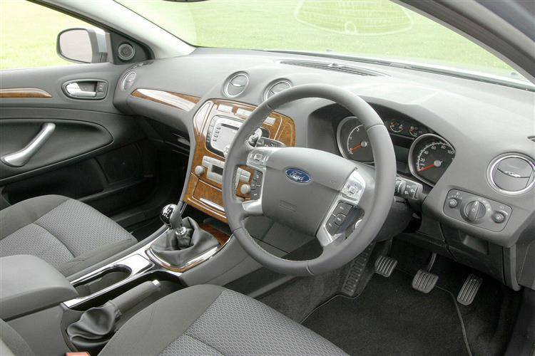 Ford Mondeo IV 2007 - 2010 Liftback #6