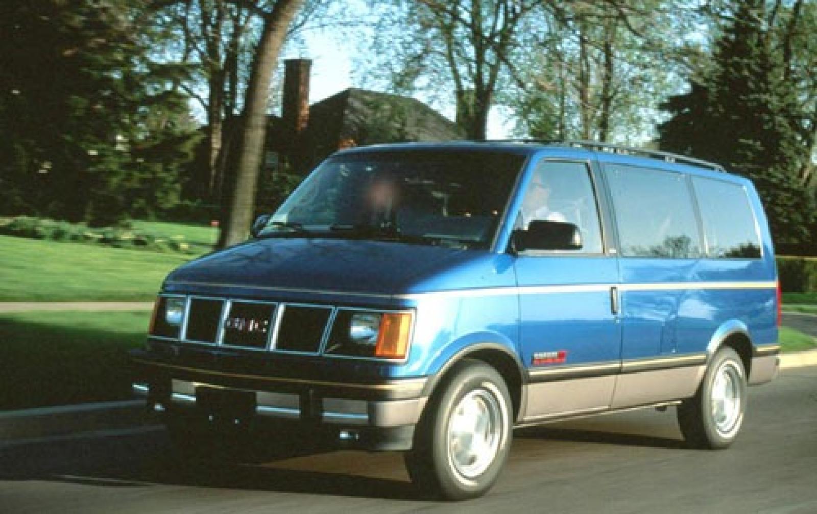 GMC Safari I 1985 - 1994 Minivan #1