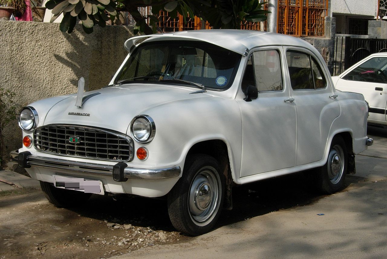 Hindustan Ambassador 1979 - 2014 Sedan #3