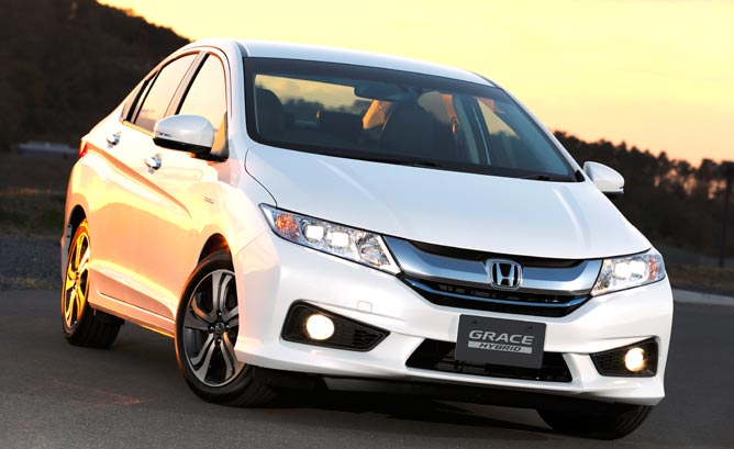 Honda Grace I 2014 - now Sedan #8