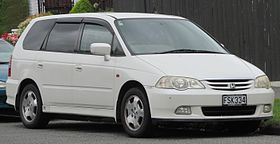 Honda Lagreat I 1998 - 2005 Minivan #1