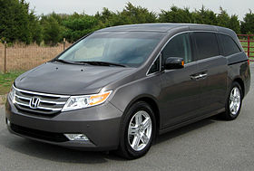 Honda Odyssey (North America) III 2005 - 2010 Minivan #5