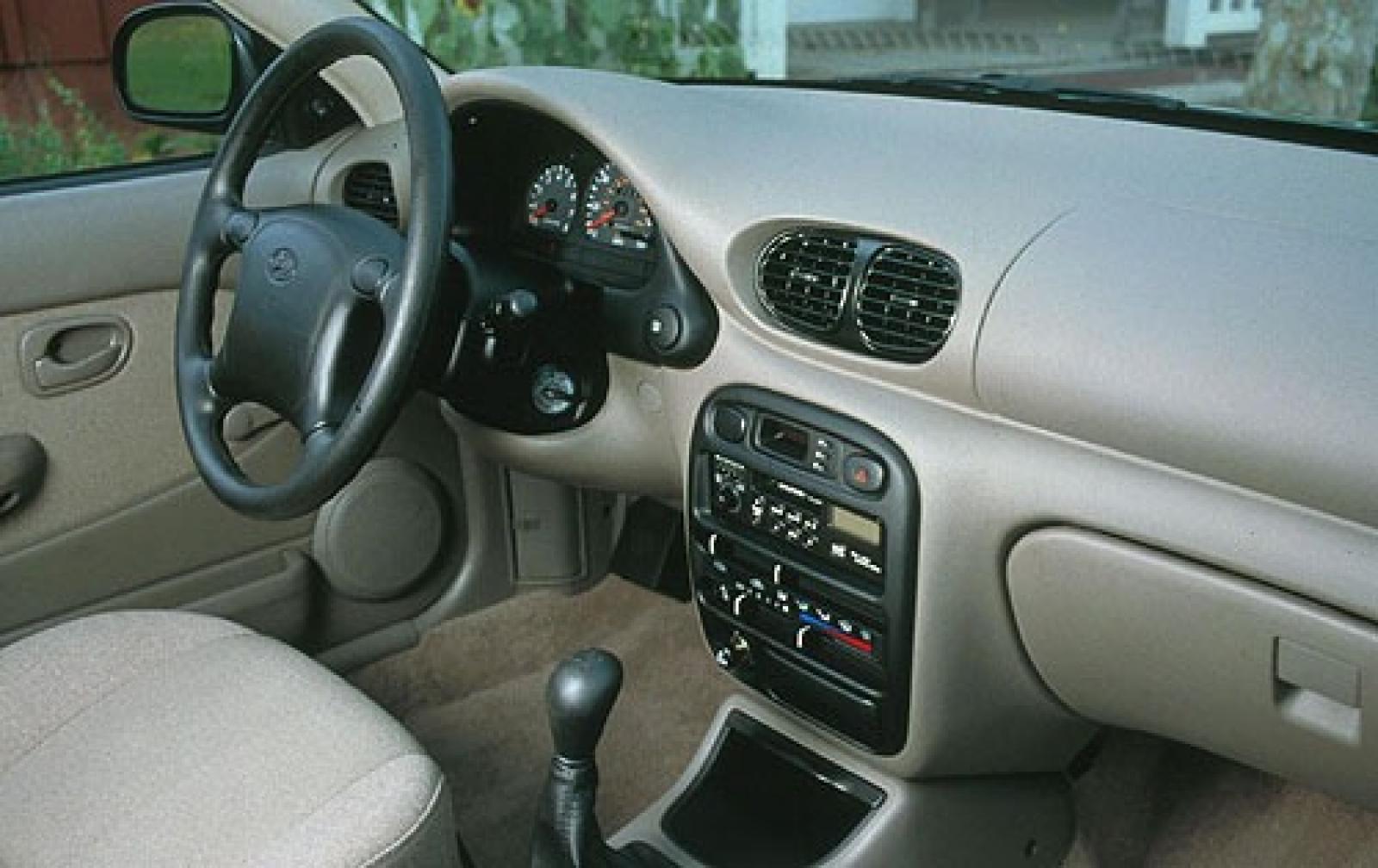 Hyundai Accent I 1994 - 1999 Sedan #4
