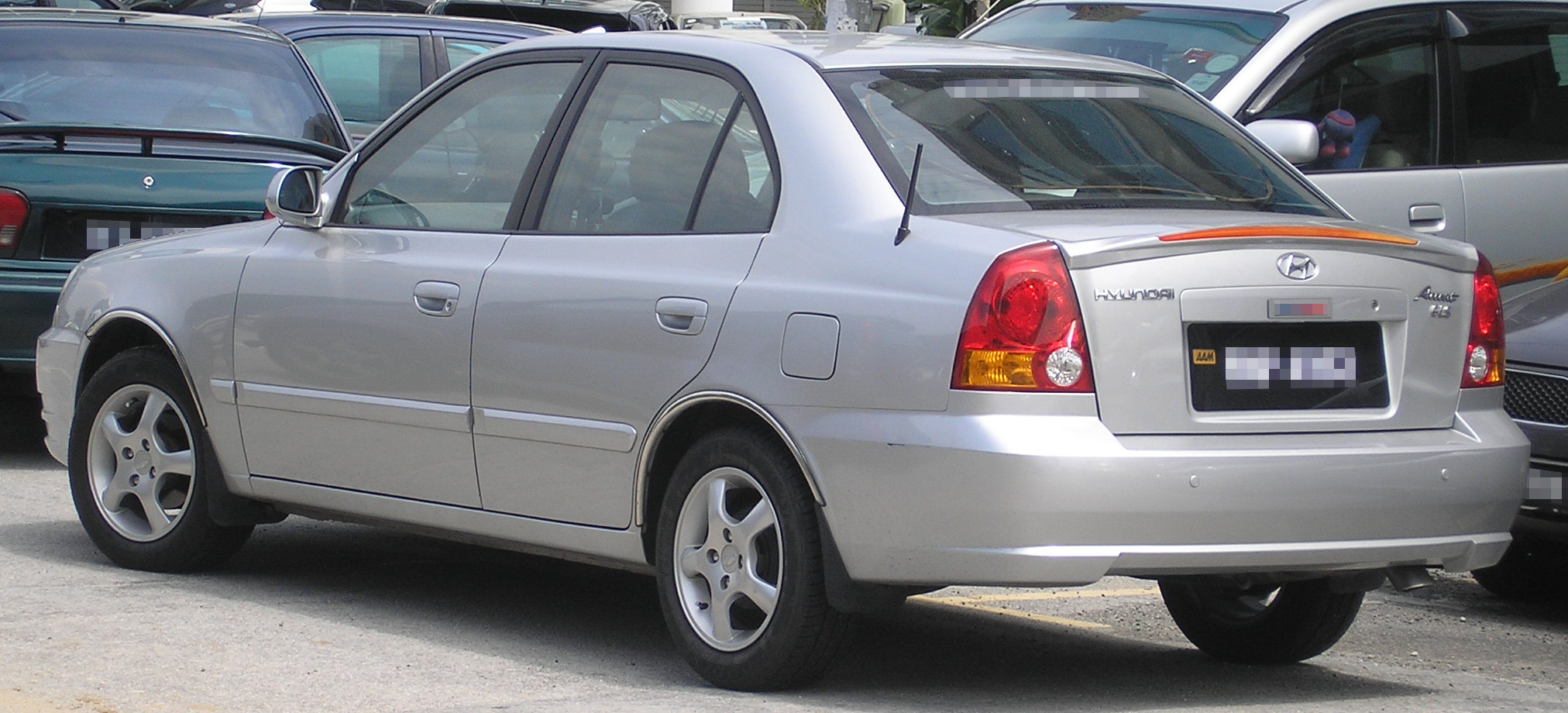 Hyundai Accent II Restyling 2003 - 2006 Sedan #5