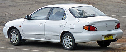 Hyundai Elantra II (J2, J3) 1995 - 2000 Sedan #4