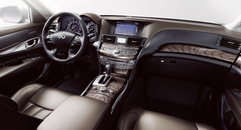 Infiniti Q70 I Restyling 2014 - now Sedan #3