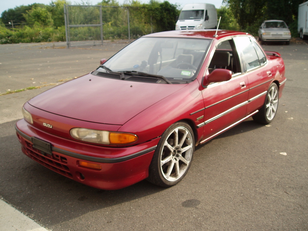 Isuzu Stylus 1990 - 1993 Sedan #8