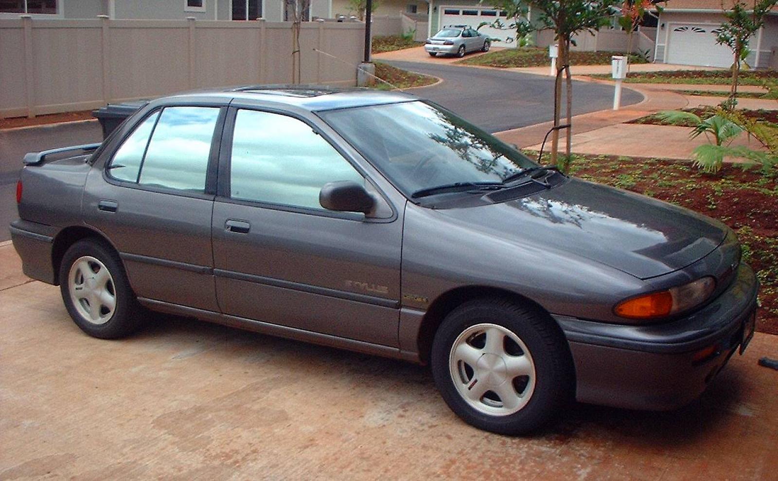 Isuzu Stylus 1990 - 1993 Sedan #1