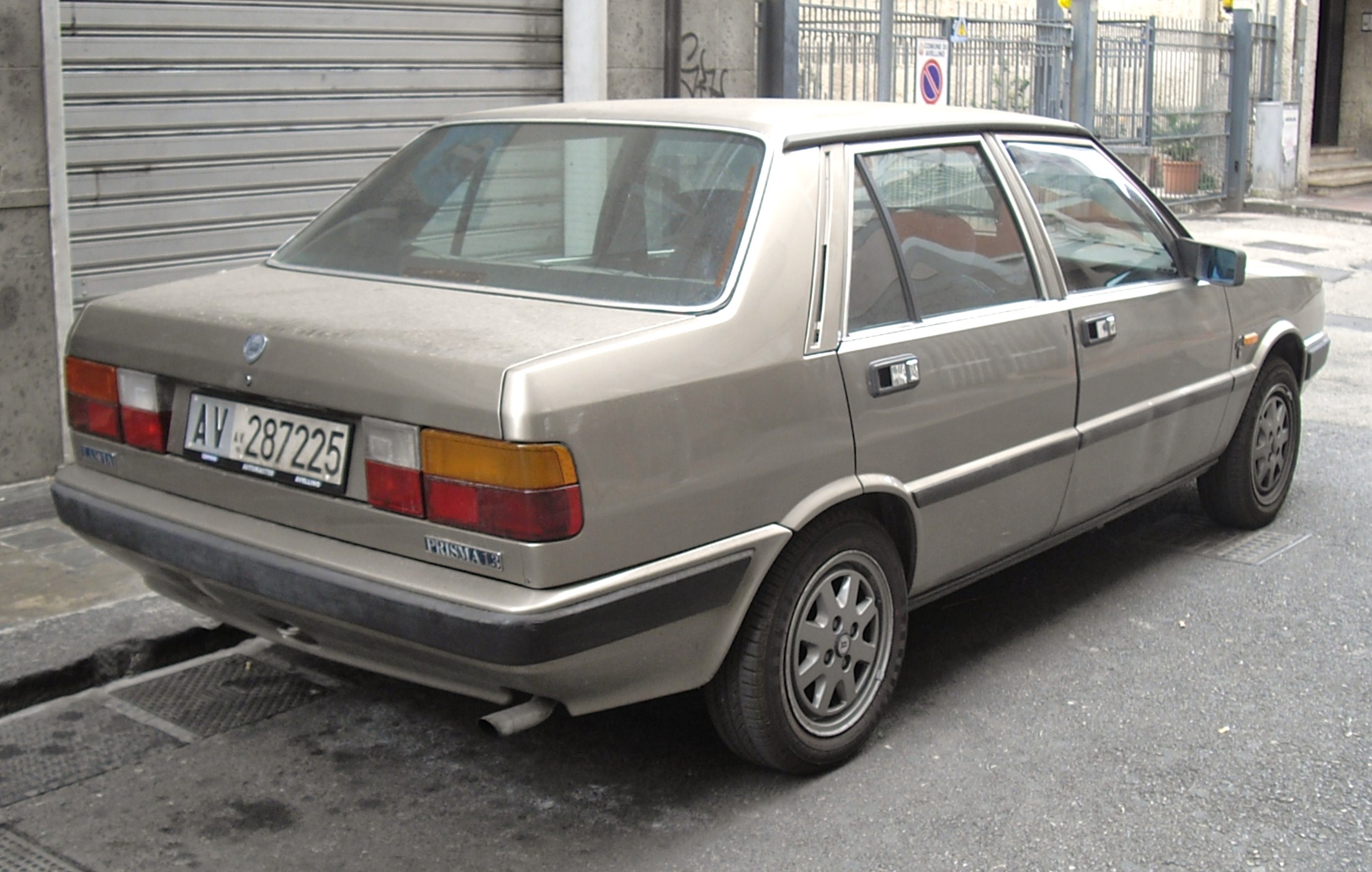 Lancia Prisma 1982 - 1989 Sedan #2