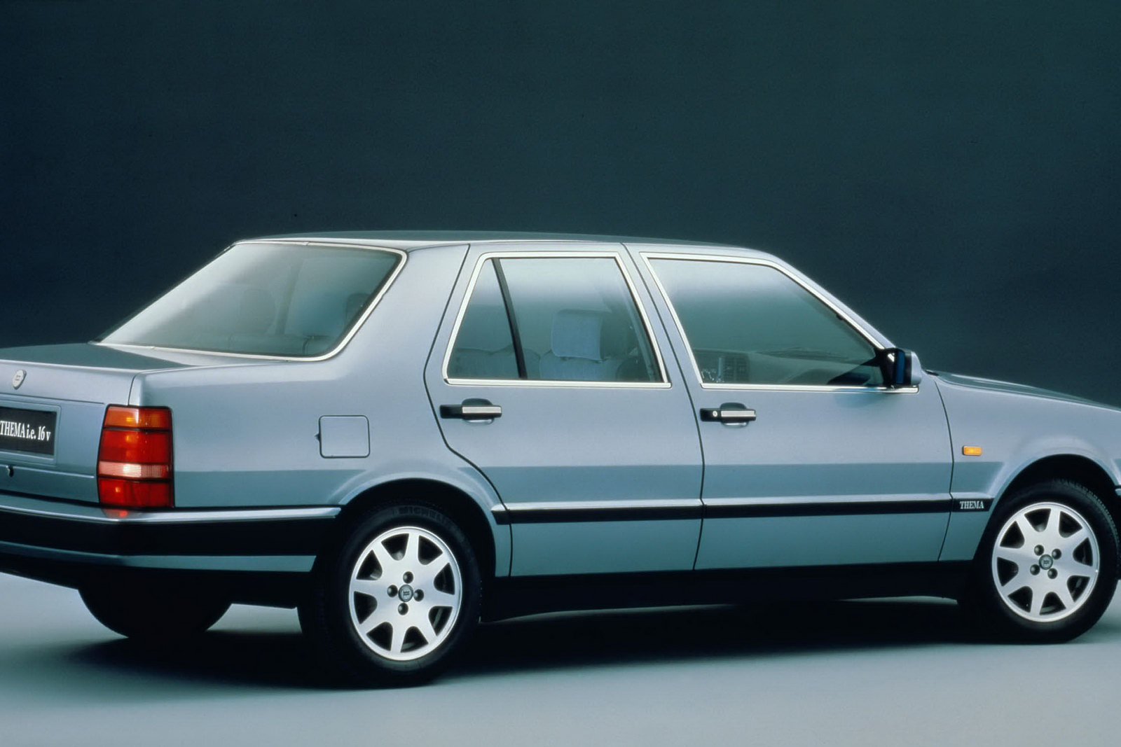 Lancia Thema I 1984 - 1994 Sedan #4