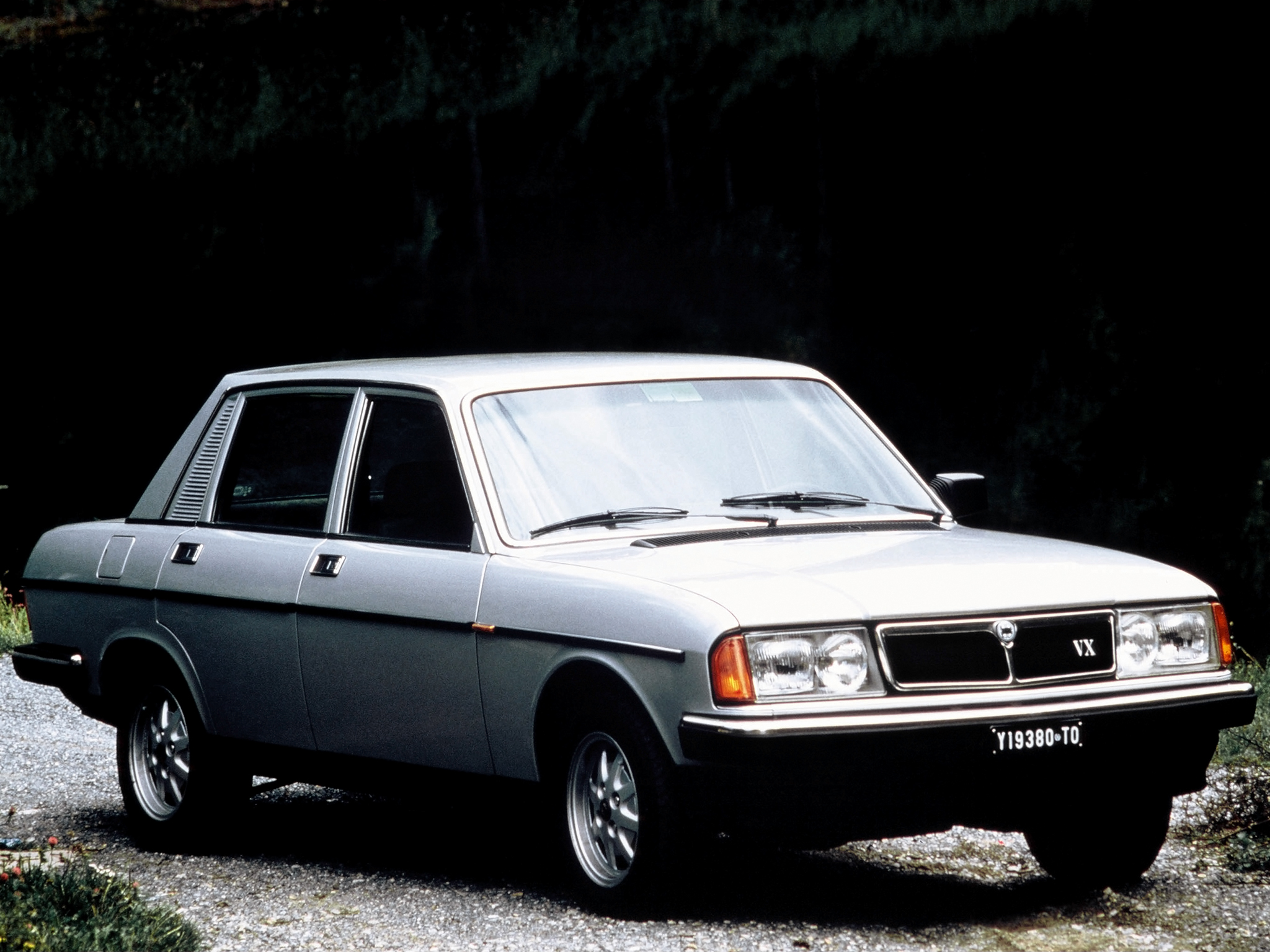 Lancia Trevi 1980 - 1984 Sedan #1