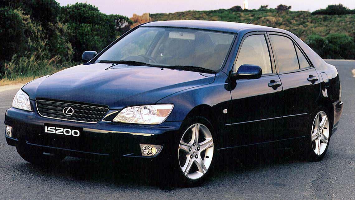 Lexus IS I 1999 - 2005 Sedan #1