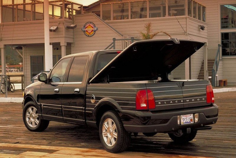 Lincoln Blackwood 2001 - 2002 Pickup #3