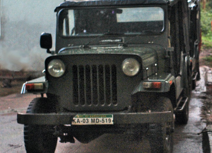 Mahindra CJ-3 1988 - 1992 SUV #1