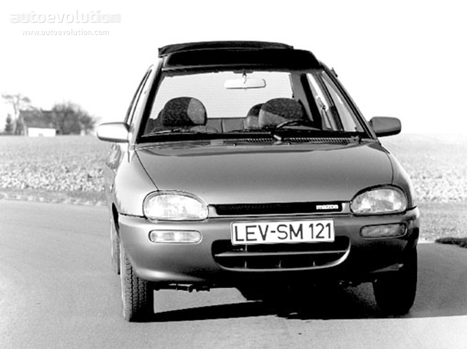 Mazda 121 II 1991 - 1996 Sedan #6