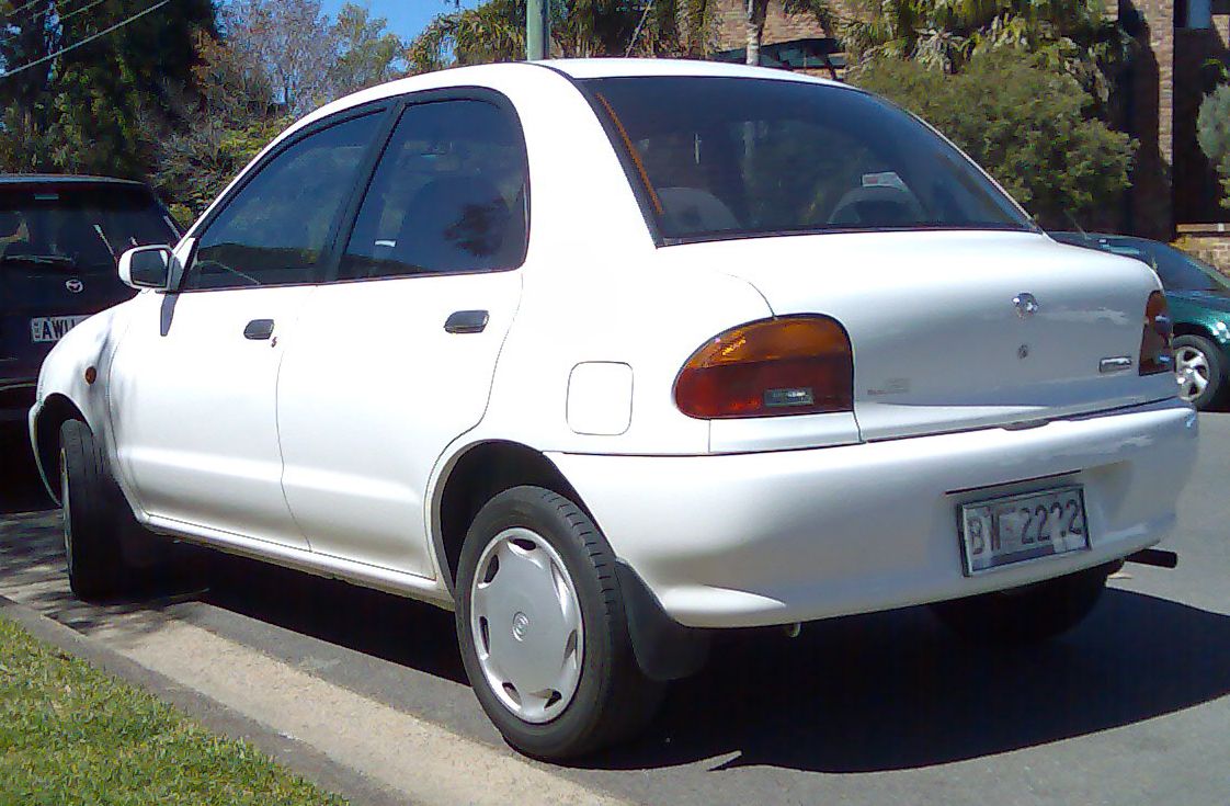Mazda 121 II 1991 - 1996 Sedan #4