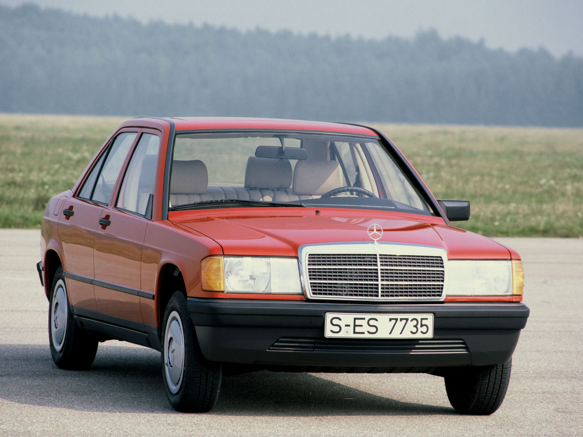 Mercedes-Benz 190 (W201) 1982 - 1993 Sedan #4