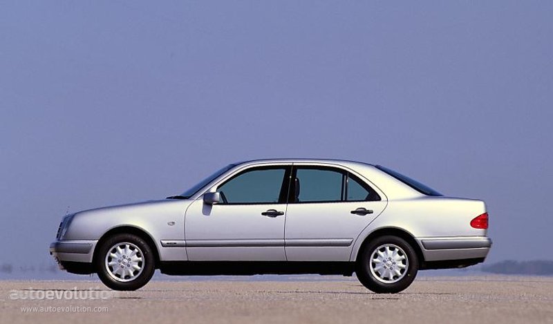 Mercedes-Benz E-klasse II (W210, S210) 1995 - 1999 Sedan #4