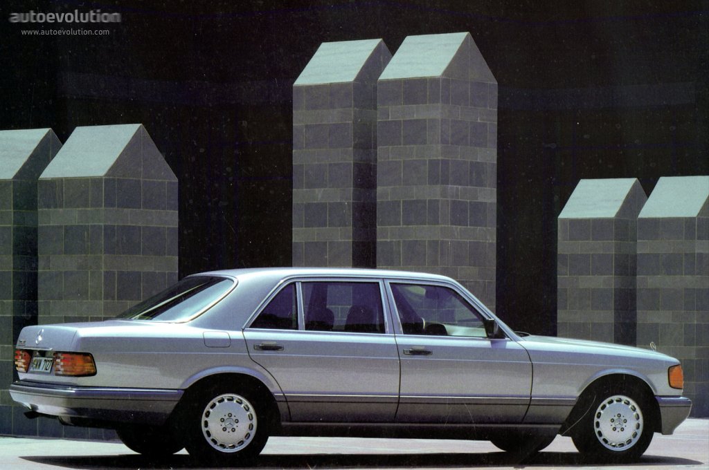 Mercedes-Benz S-klasse II (W126) 1979 - 1985 Sedan #2