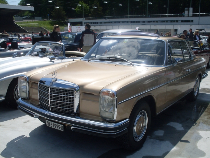 Mercedes-Benz W115 1968 - 1976 Sedan #6