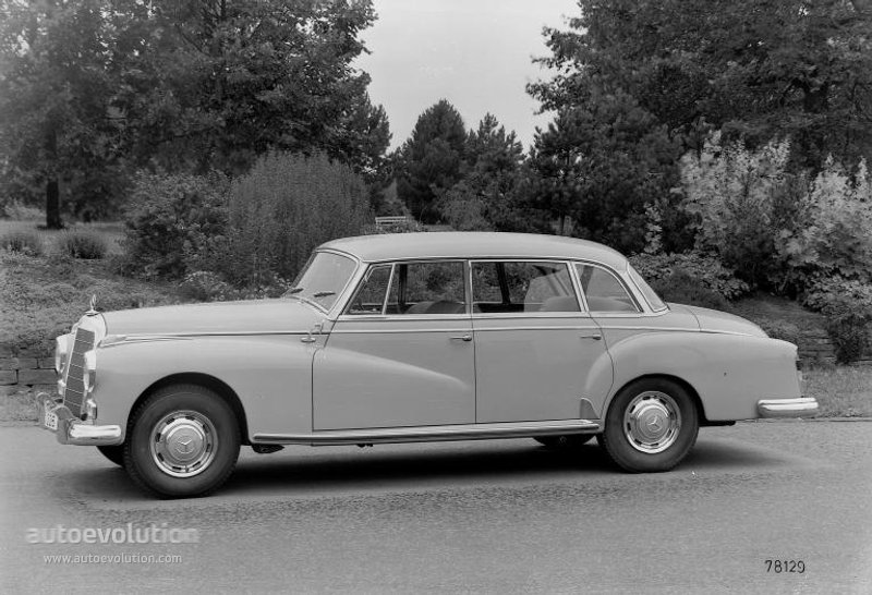 Mercedes-Benz W189 1957 - 1962 Sedan #1