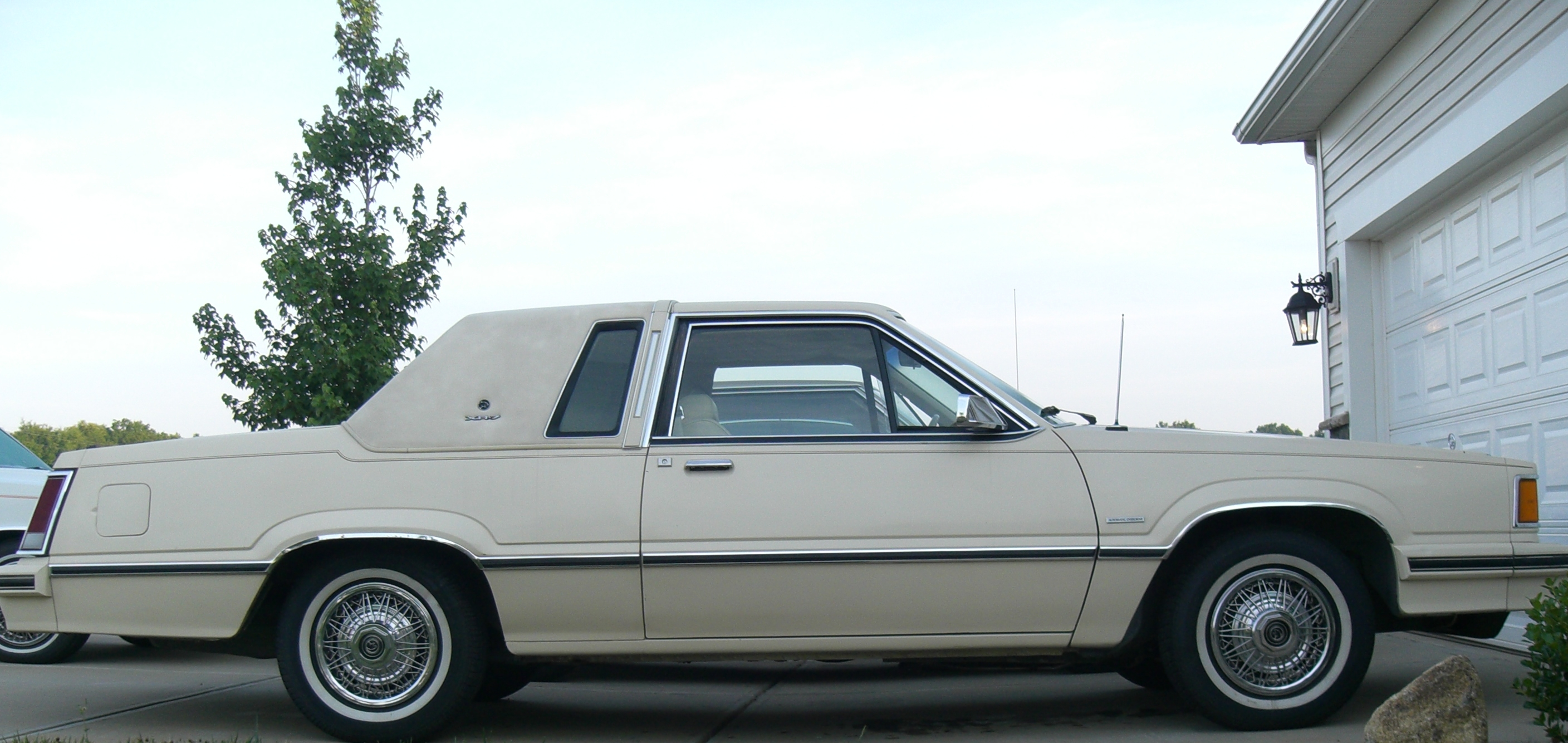 Mercury Cougar V 1980 - 1982 Sedan #6