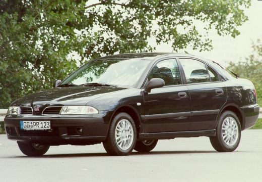 Mitsubishi Carisma I Restyling 1999 - 2004 Sedan #5
