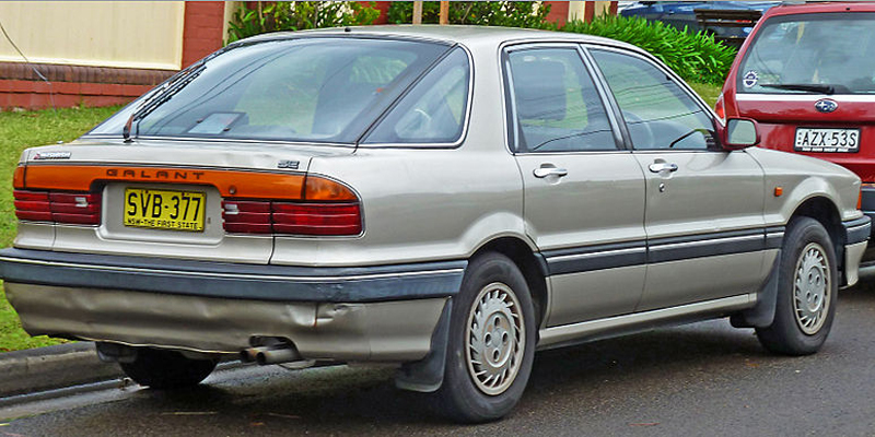 Mitsubishi Eterna V 1983 - 1989 Sedan #2