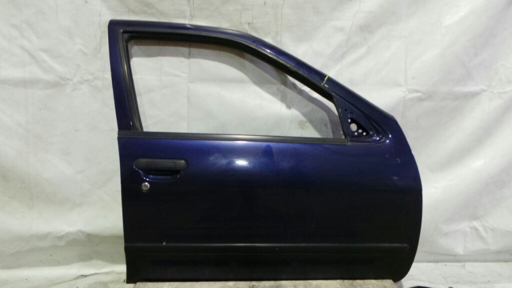 Nissan Almera I (N15) 1995 - 2000 Hatchback 5 door #3