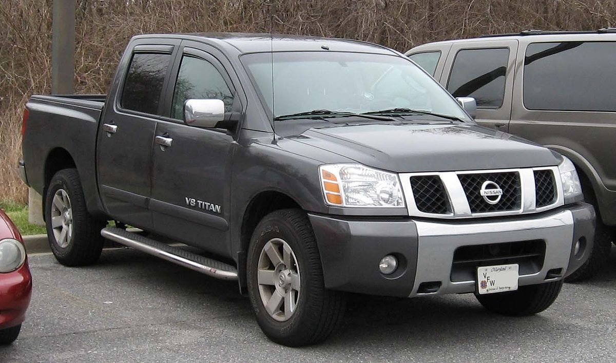 Nissan Titan I 2003 - 2006 Pickup #1