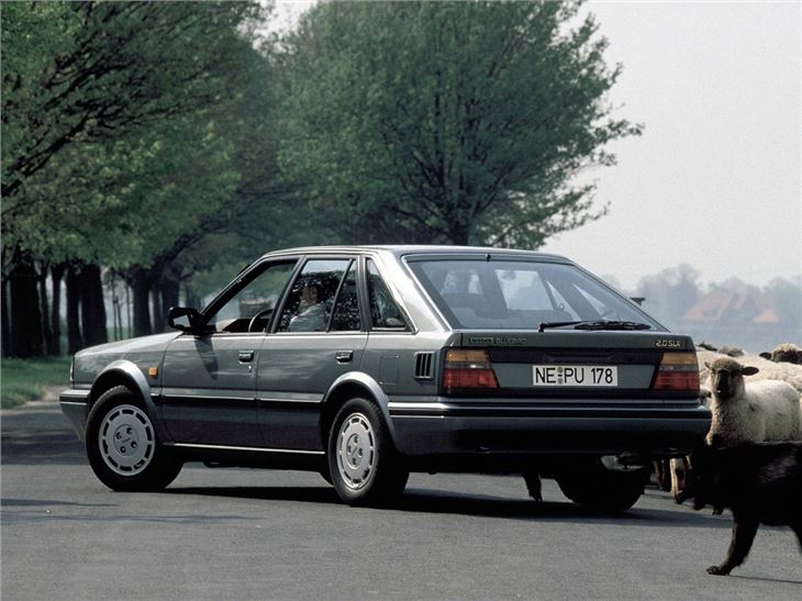 Nissan Bluebird IX (U12) 1987 - 1991 Hatchback 5 door #1