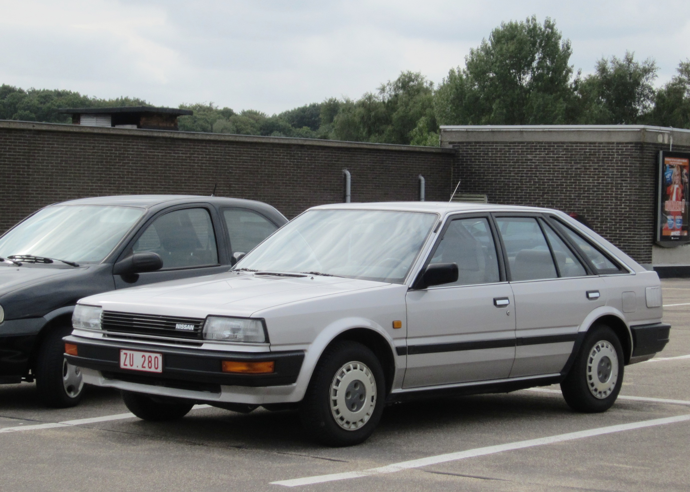 Nissan Bluebird VIII (T12, T72) 1985 - 1990 Hatchback 5 door #6