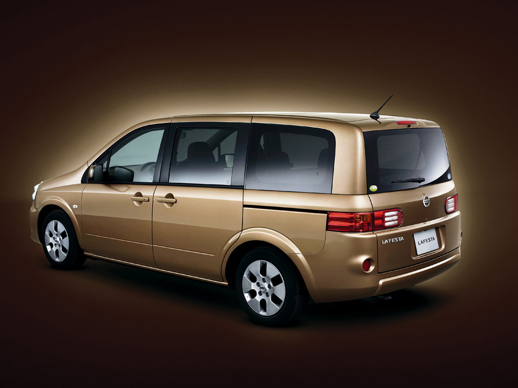 Nissan Lafesta I 2004 - 2012 Minivan #4