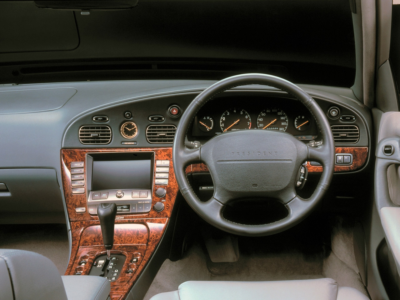 Nissan President II (HG50) 1990 - 2002 Sedan #5