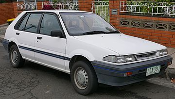 Nissan Pulsar IV (N14) 1990 - 1995 Hatchback 5 door #1